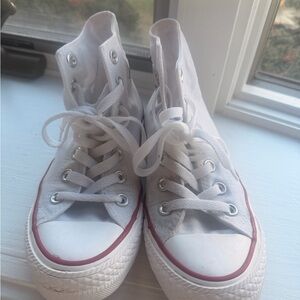 White High-Top Athletic Shoes